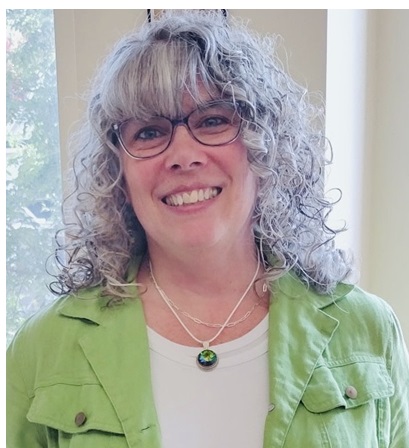 Sue M Padula